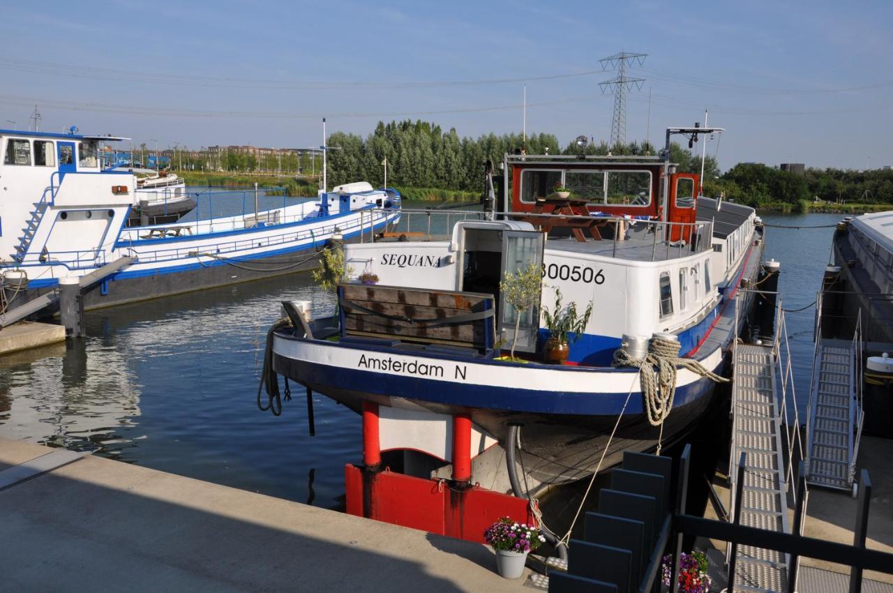 Private Lodge On Houseboat Amsterdam Exterior photo